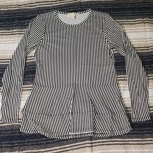Women's Long Sleeve Michael Kors shirt Like New